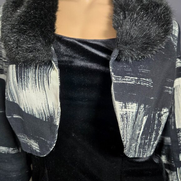 Vintage Bolero Jacket Faux Fur Collar Size L Black White Abstract Print Italy - Picture 2 of 13